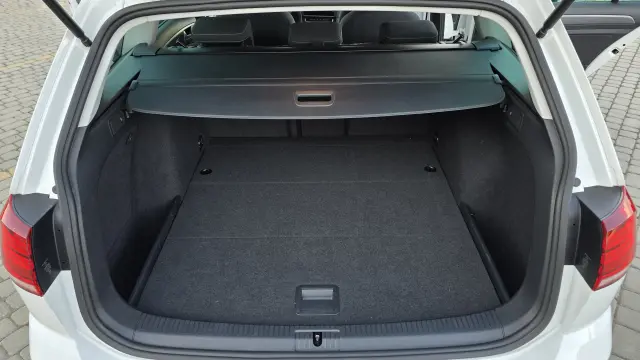 VOLKSWAGEN Golf Comfortline BMT DSG