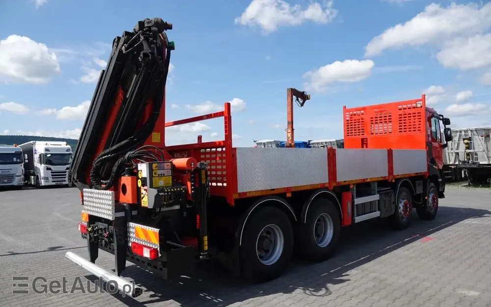 RENAULT C 430 / 8x4 / SKRZYNIOWY 7 M + HDS PALFINGER PK 24001-K C / WYSÓW 12,5M / STEROWANIE RADIOWE / WIDŁY / ROTATOR / SPROWADZONY 