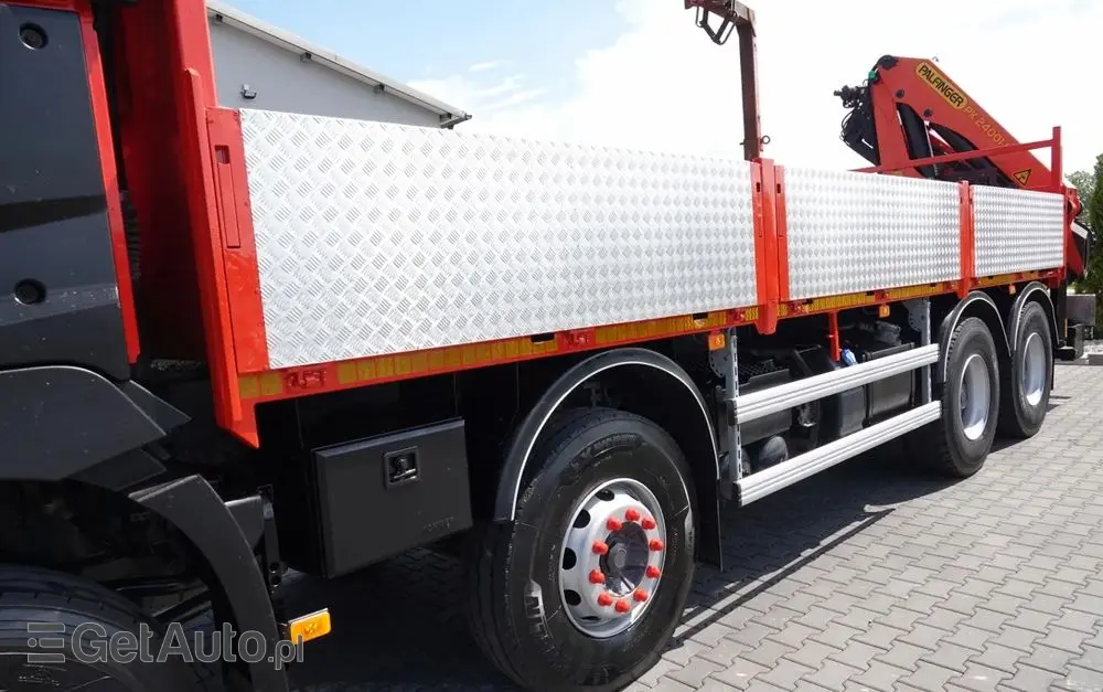 RENAULT C 430 / 8x4 / SKRZYNIOWY 7 M + HDS PALFINGER PK 24001-K C / WYSÓW 12,5M / STEROWANIE RADIOWE / WIDŁY / ROTATOR / SPROWADZONY 