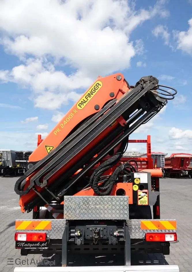 RENAULT C 430 / 8x4 / SKRZYNIOWY 7 M + HDS PALFINGER PK 24001-K C / WYSÓW 12,5M / STEROWANIE RADIOWE / WIDŁY / ROTATOR / SPROWADZONY 