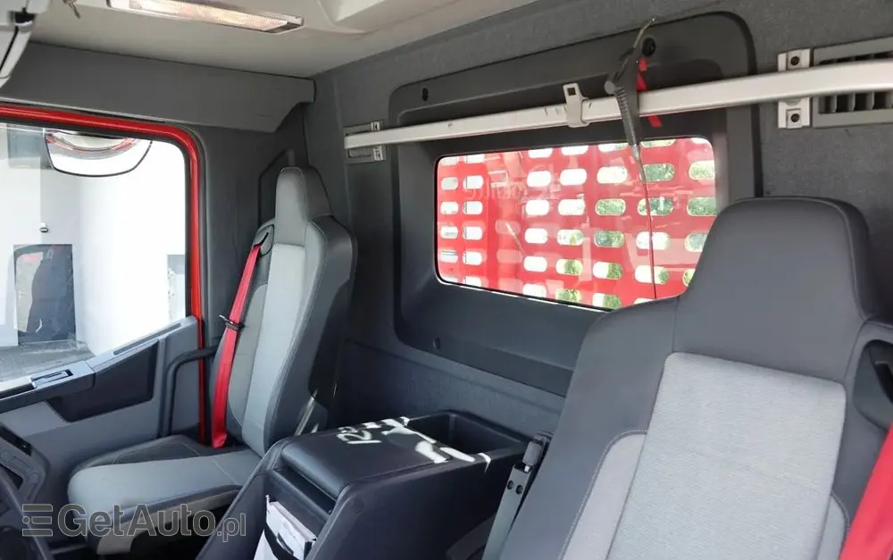 RENAULT C 430 / 8x4 / SKRZYNIOWY 7 M + HDS PALFINGER PK 24001-K C / WYSÓW 12,5M / STEROWANIE RADIOWE / WIDŁY / ROTATOR / SPROWADZONY 