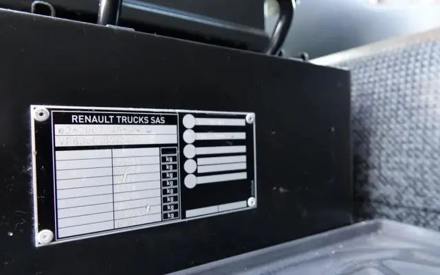 RENAULT C 430 / 8x4 / SKRZYNIOWY 7 M + HDS PALFINGER PK 24001-K C / WYSÓW 12,5M / STEROWANIE RADIOWE / WIDŁY / ROTATOR / SPROWADZONY 