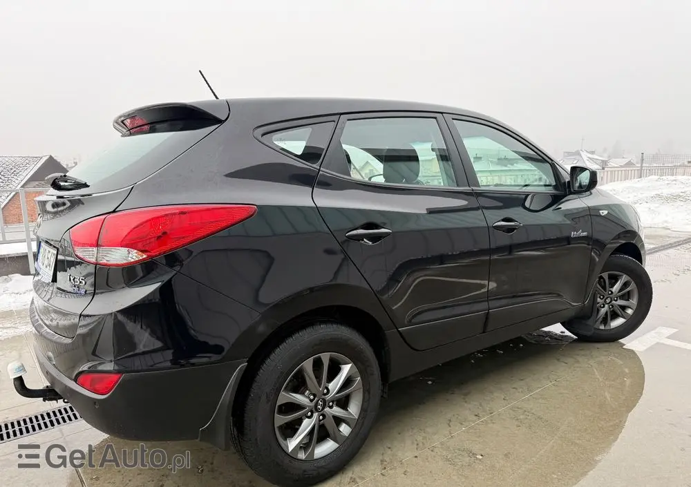 HYUNDAI Ix35 1.6 2WD blue Trend
