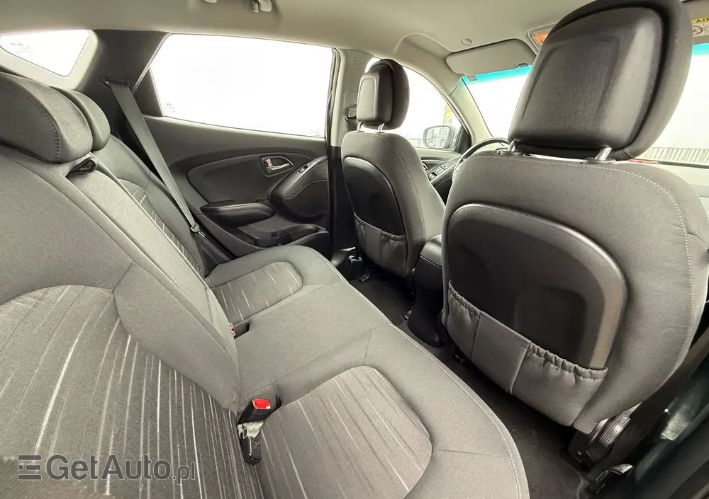 HYUNDAI Ix35 1.6 2WD blue Trend