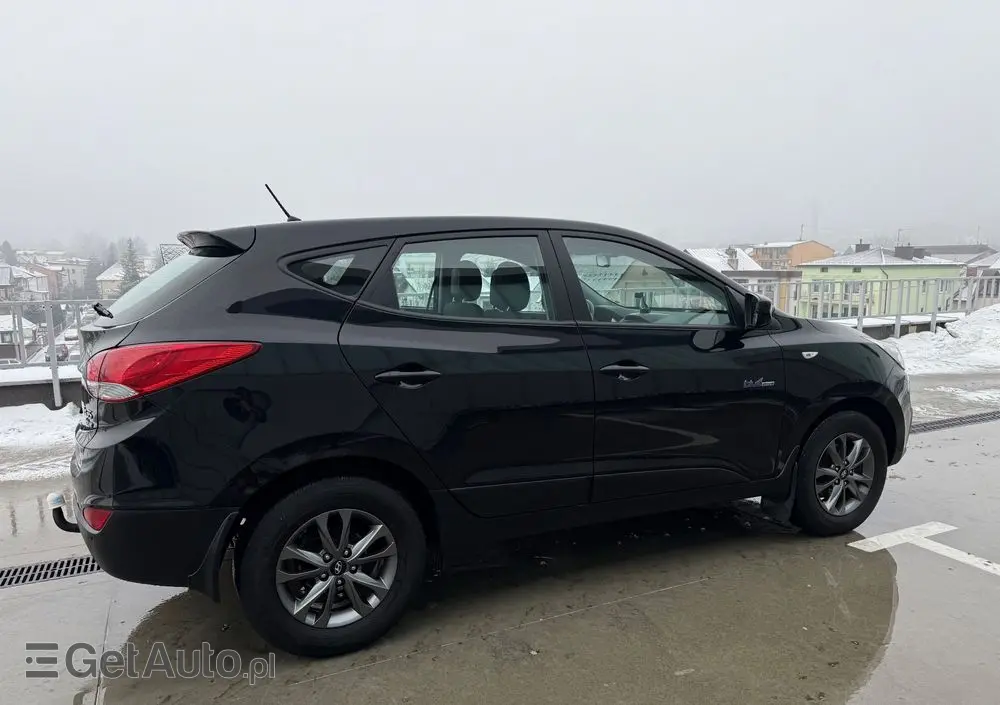 HYUNDAI Ix35 1.6 2WD blue Trend