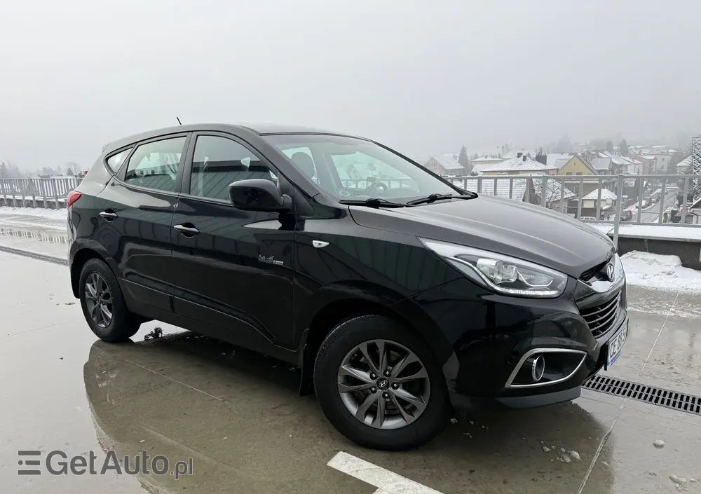 HYUNDAI Ix35 1.6 2WD blue Trend