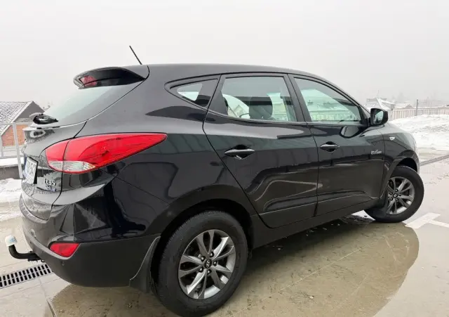 HYUNDAI Ix35 1.6 2WD blue Trend