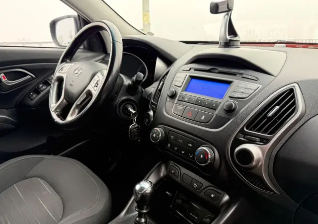 HYUNDAI Ix35 1.6 2WD blue Trend