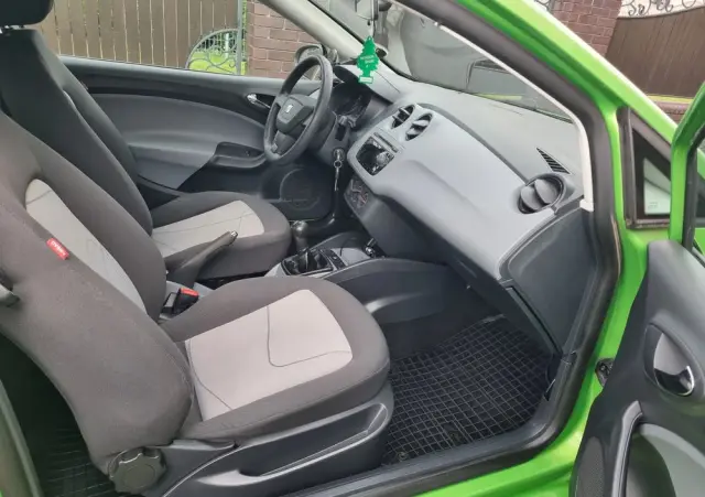 SEAT Ibiza SC 1.2 Reference