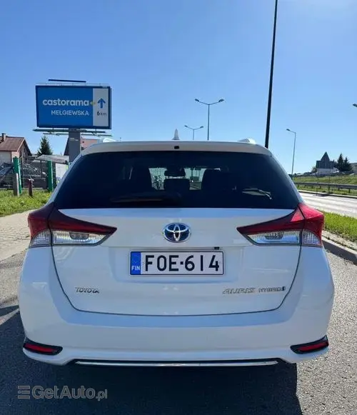 TOYOTA Auris 