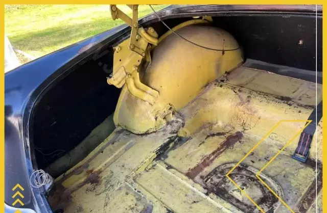 FORD Crestline Victoria 3.9 V8 