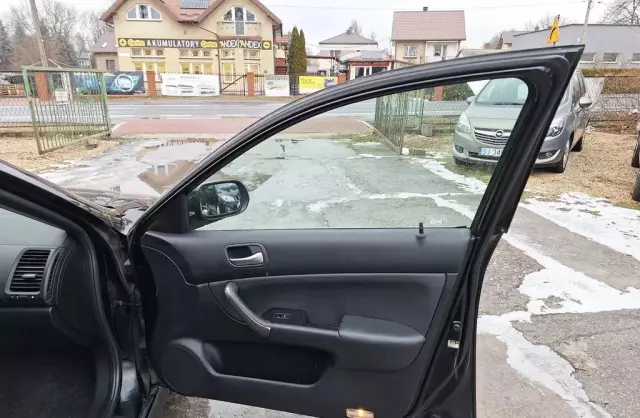 HONDA Accord 2.2 i-CTDi (140 KM)