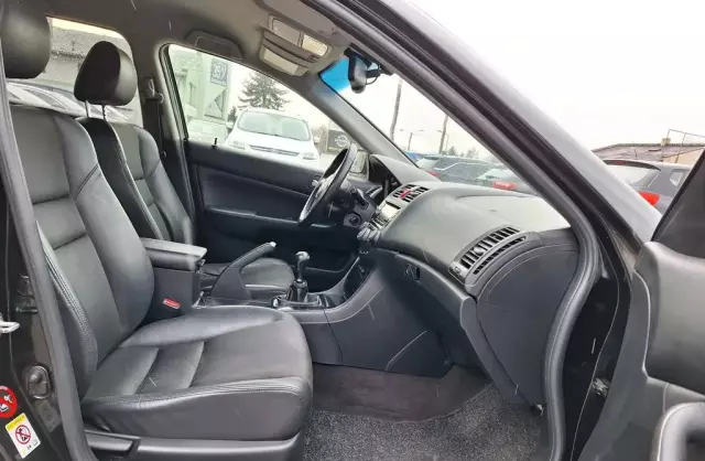 HONDA Accord 2.2 i-CTDi (140 KM)