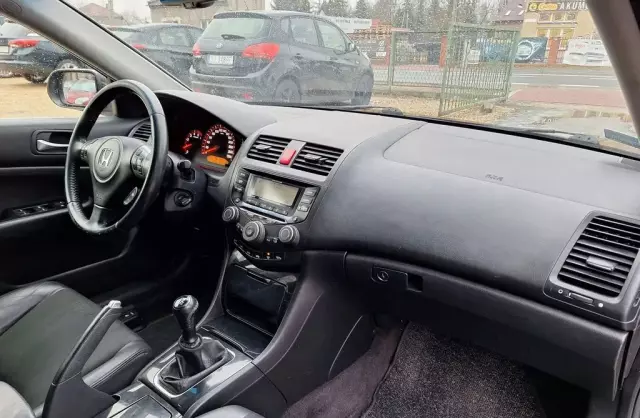 HONDA Accord 2.2 i-CTDi (140 KM)