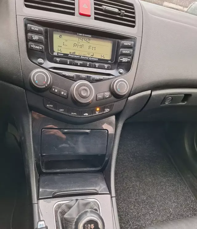 HONDA Accord 2.2 i-CTDi (140 KM)