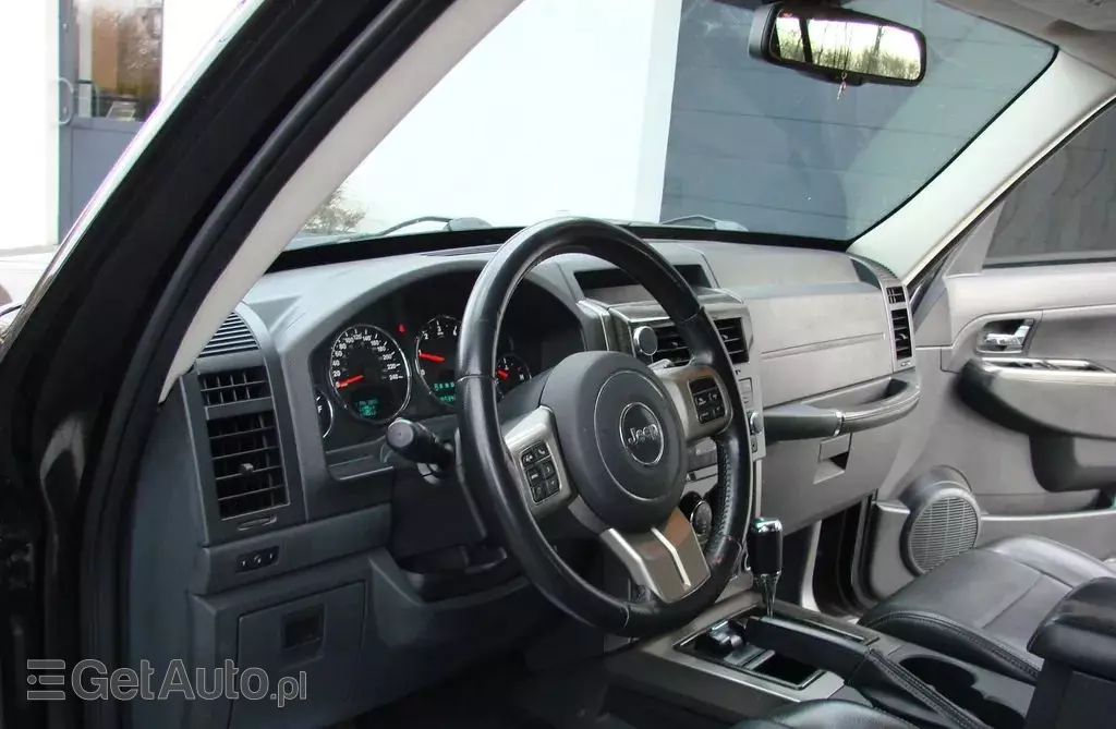 JEEP Cherokee 2.8 CRD (177 KM)