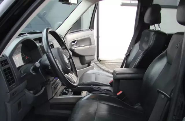 JEEP Cherokee 2.8 CRD (177 KM)