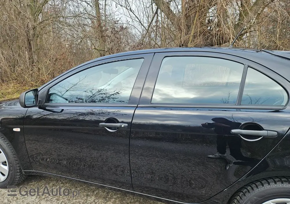 MITSUBISHI Lancer 1.8 Instyle