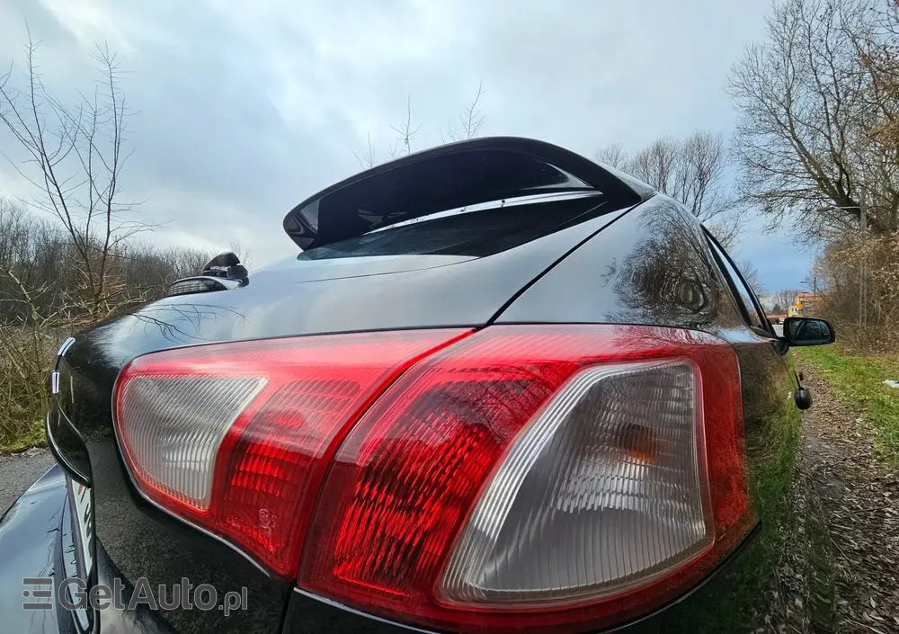 MITSUBISHI Lancer 1.8 Instyle