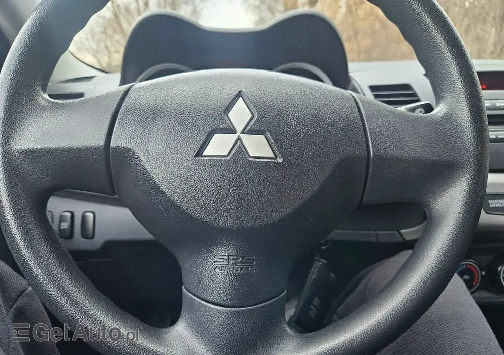 MITSUBISHI Lancer 1.8 Instyle