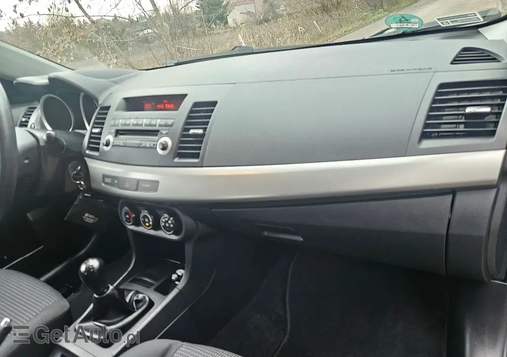 MITSUBISHI Lancer 1.8 Instyle