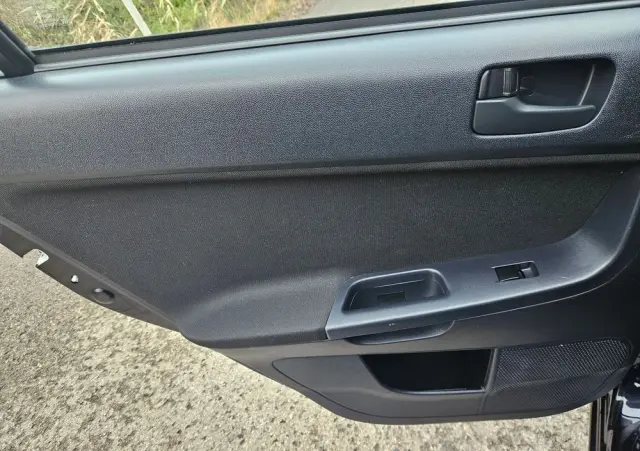 MITSUBISHI Lancer 1.8 Instyle