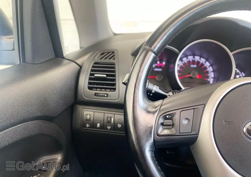 KIA Venga 1.6 CRDi XL