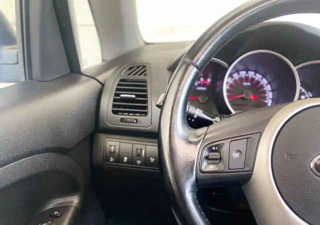 KIA Venga 1.6 CRDi XL