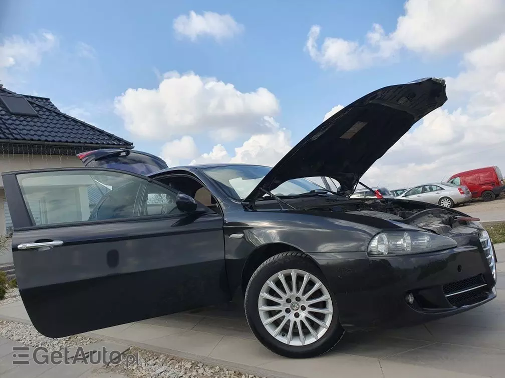 ALFA ROMEO 147 