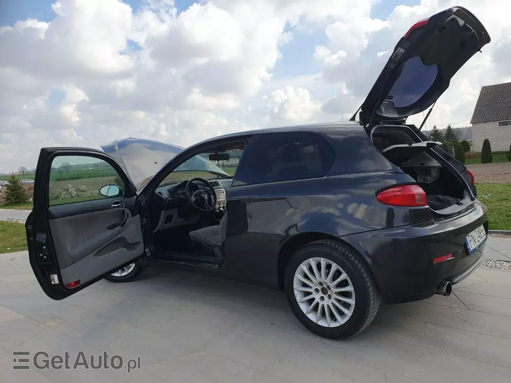 ALFA ROMEO 147 