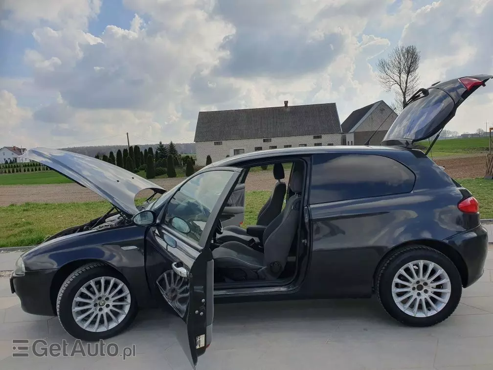 ALFA ROMEO 147 