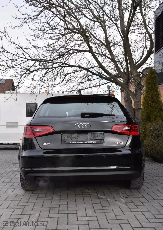 AUDI A3 1.4 TFSI Sportback S tronic Ambiente