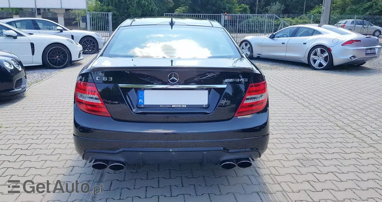 MERCEDES-BENZ Klasa C 63 AMG Coupe AMG SPEEDSHIFT MCT Edition 1