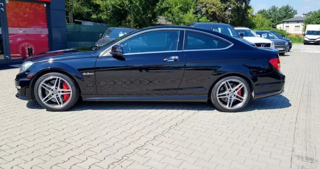 MERCEDES-BENZ Klasa C 63 AMG Coupe AMG SPEEDSHIFT MCT Edition 1