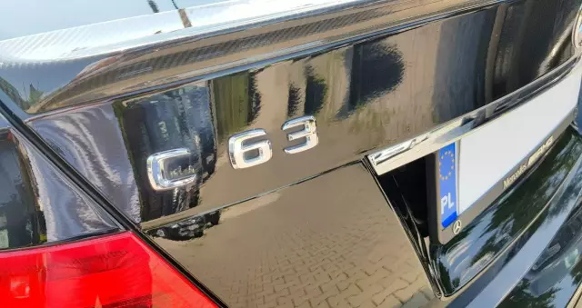 MERCEDES-BENZ Klasa C 63 AMG Coupe AMG SPEEDSHIFT MCT Edition 1