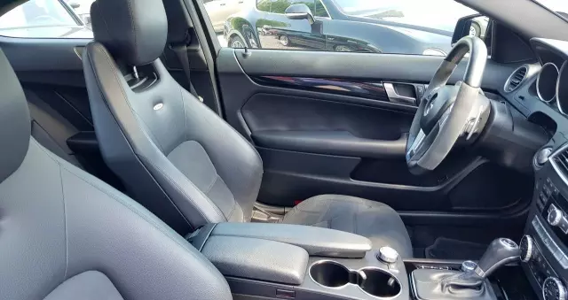 MERCEDES-BENZ Klasa C 63 AMG Coupe AMG SPEEDSHIFT MCT Edition 1