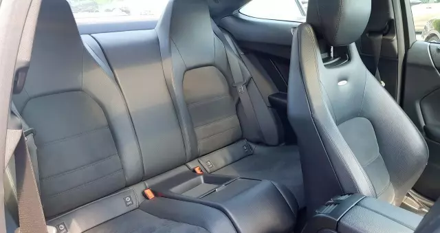 MERCEDES-BENZ Klasa C 63 AMG Coupe AMG SPEEDSHIFT MCT Edition 1