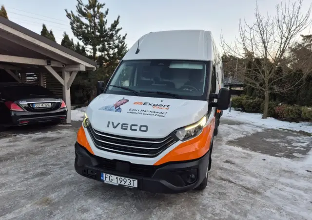 IVECO 35S18 