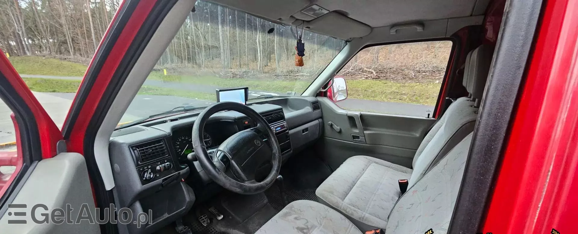 VOLKSWAGEN Transporter 