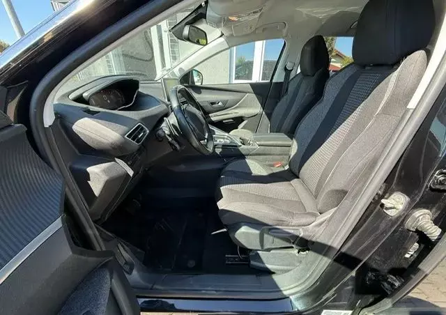 PEUGEOT 3008 PureTech 130 Stop & Start GPF EAT8 GT