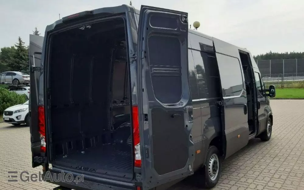 IVECO Daily 