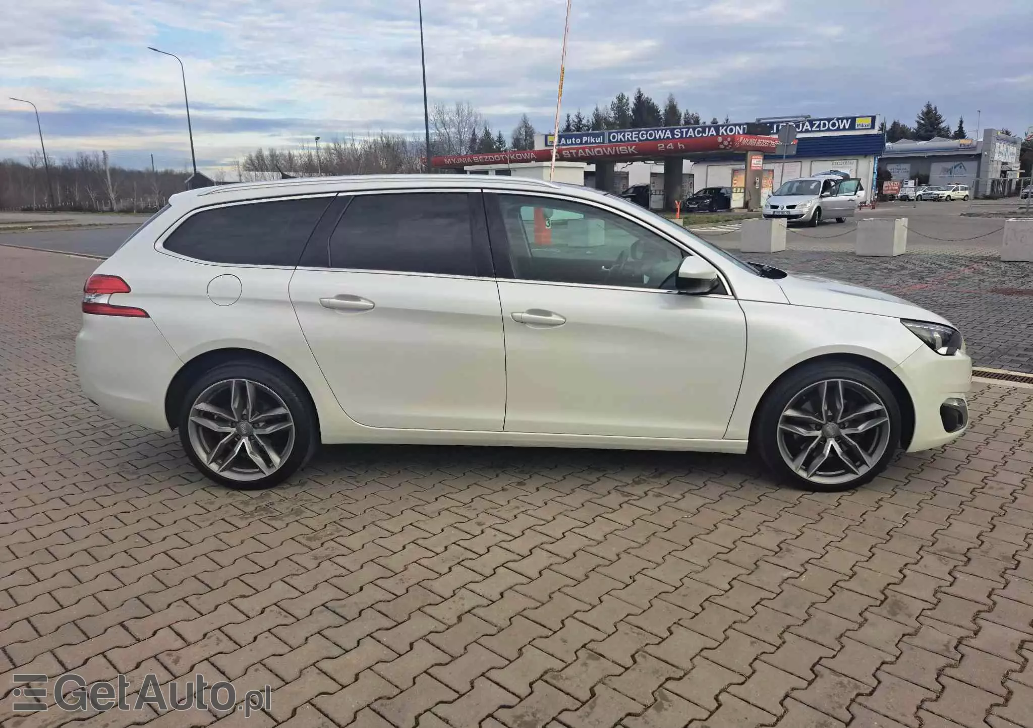PEUGEOT 308 BlueHDi FAP 150 Stop&Start Automatik Allure