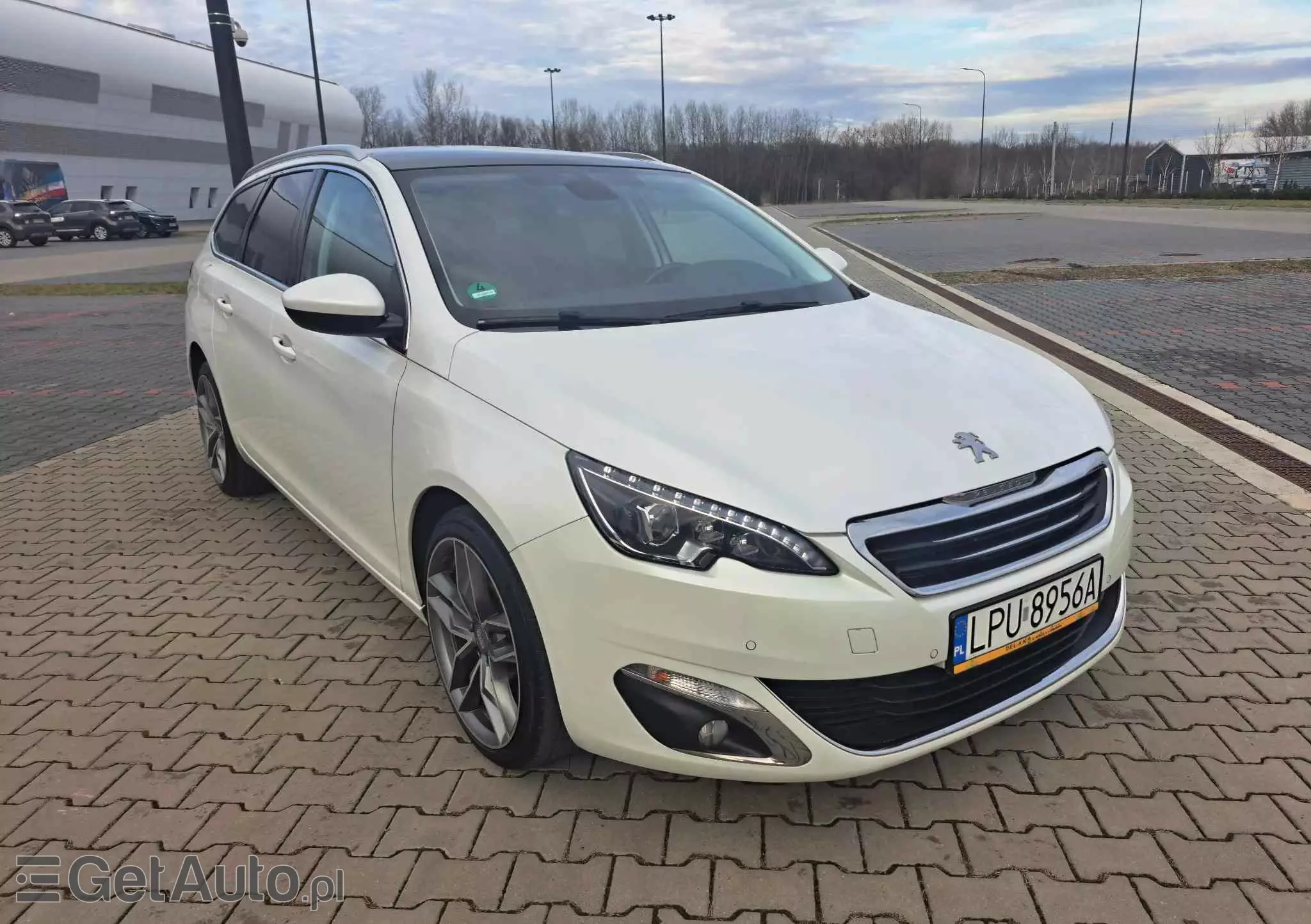 PEUGEOT 308 BlueHDi FAP 150 Stop&Start Automatik Allure