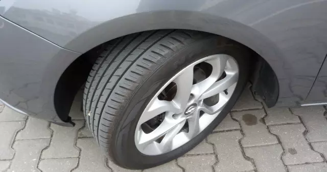 OPEL Corsa 1.4 Edition