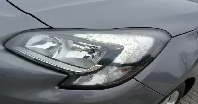 OPEL Corsa 1.4 Edition