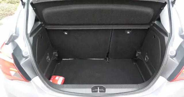 OPEL Corsa 1.4 Edition