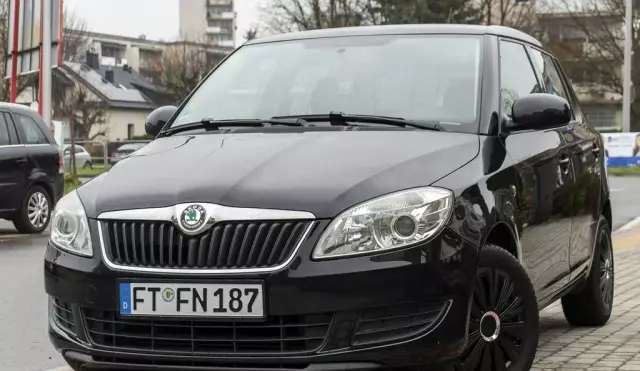SKODA Fabia 