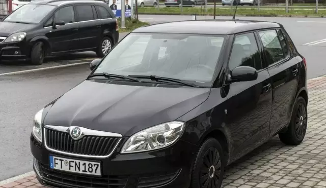 SKODA Fabia 