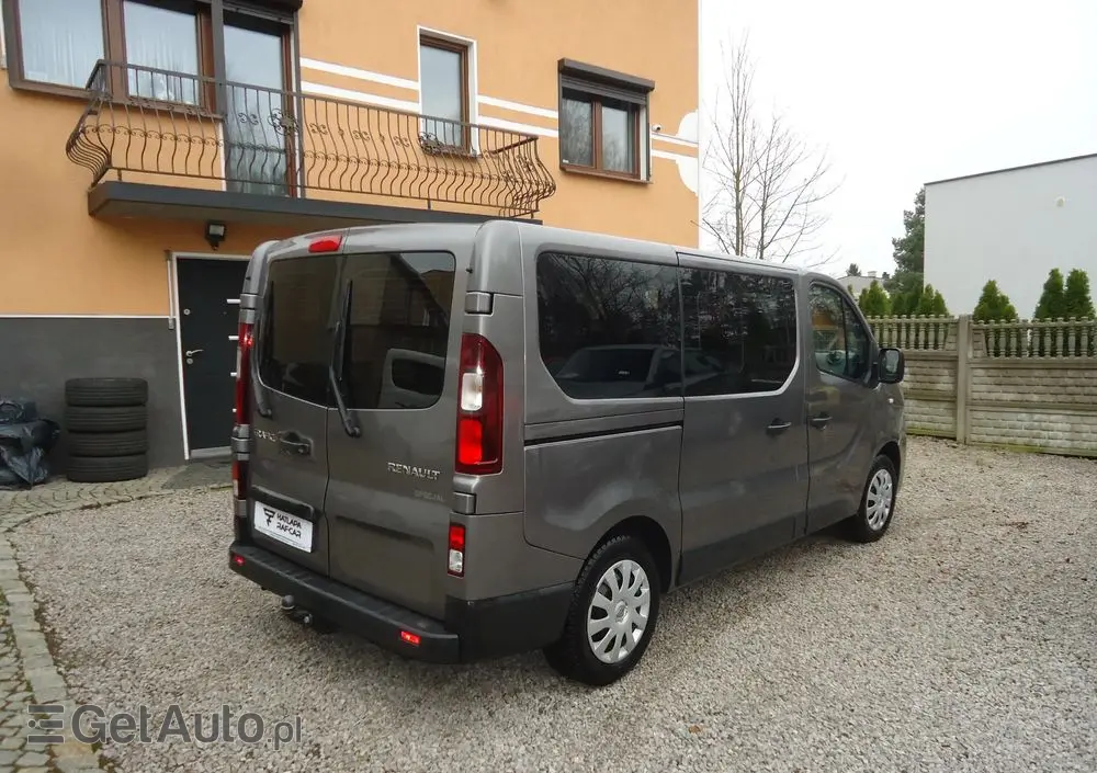 RENAULT Trafic Combi L1H1 Authentique
