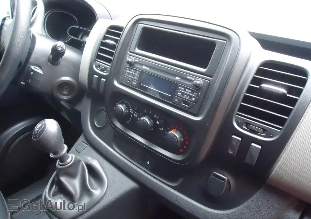 RENAULT Trafic Combi L1H1 Authentique